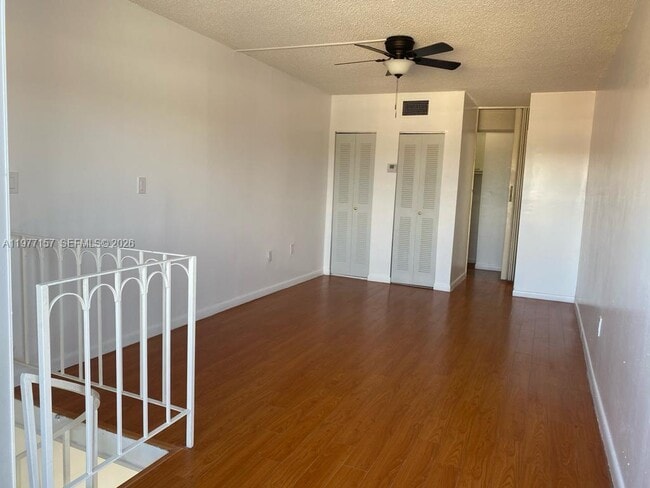 Building Photo - 6580 W Flagler St