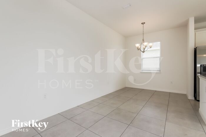 Building Photo - 503 Crown Rose Dr