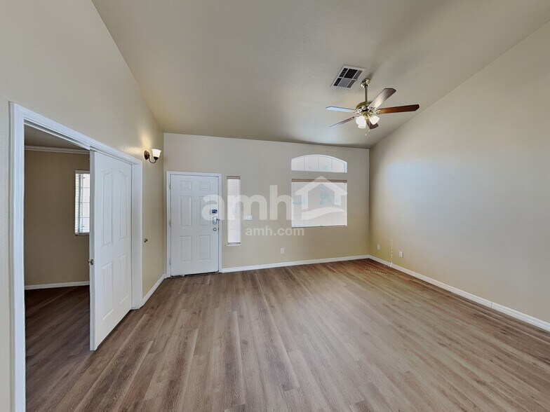 Building Photo - 1158 Toro Hills Ct