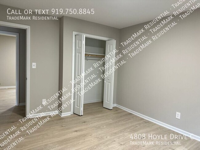 Building Photo - 4808 Hoyle Dr