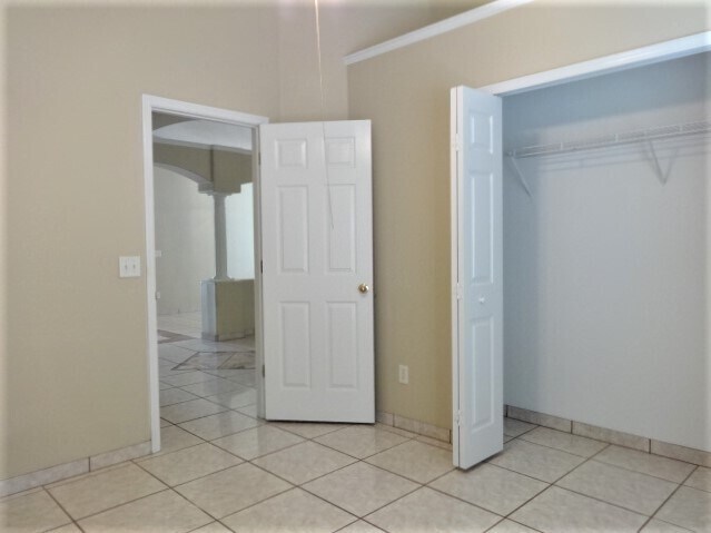 Building Photo - 7964 Oakstone Ct