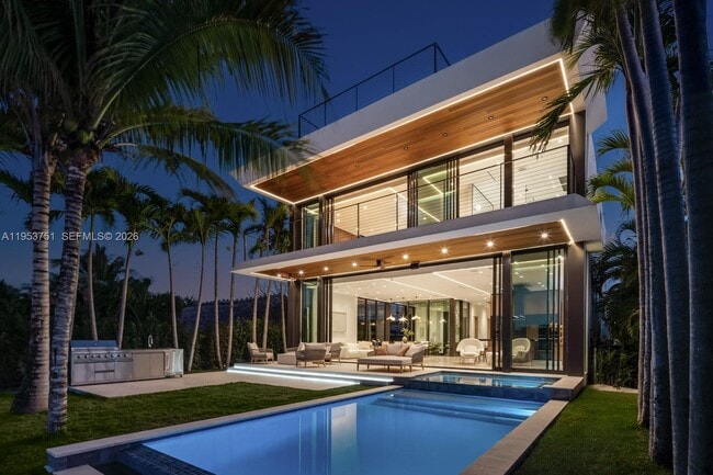 Building Photo - 701 86th St