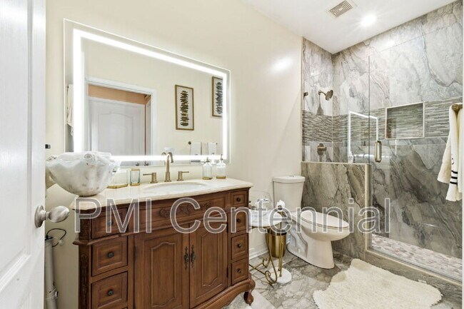 Building Photo - 1816 Jameson Cir NE