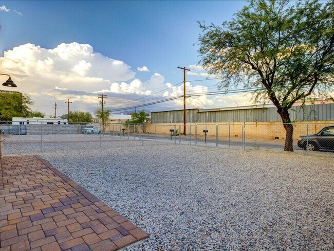 Building Photo - Brand new build, never before lived in! Ne...