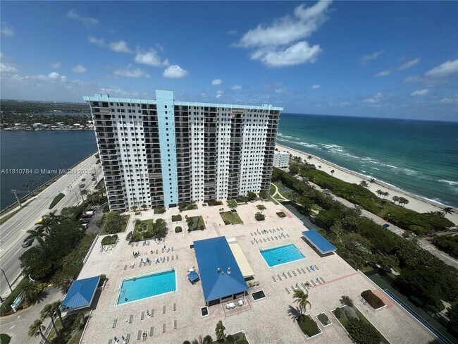Building Photo - 1201 S Ocean Dr