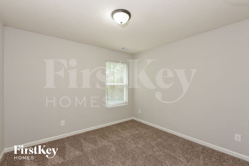 Building Photo - 148 Al Jennah Blvd