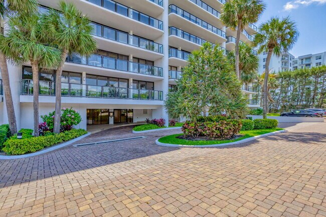 Building Photo - 3440 S Ocean Blvd