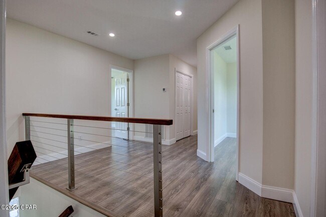 Building Photo - 4205 Deerpoint Lake Dr