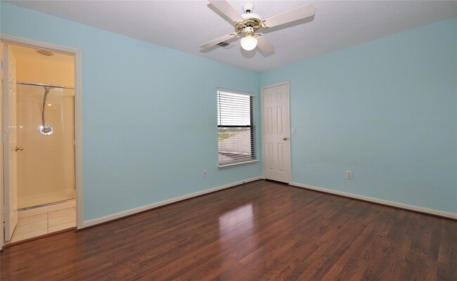 Building Photo - 10419 Pearl Dr