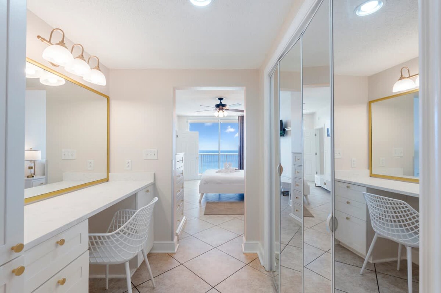 Building Photo - 10811 Front Beach Rd