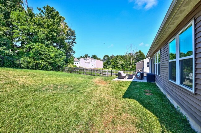 Building Photo - 2321 Slaney Ln