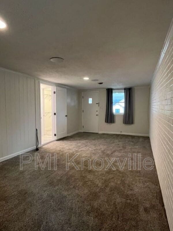 Building Photo - 4308 Lonas Dr