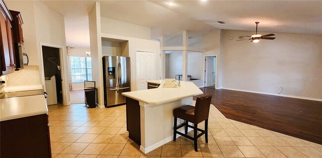 Building Photo - 1134 Ivey Lake Dr