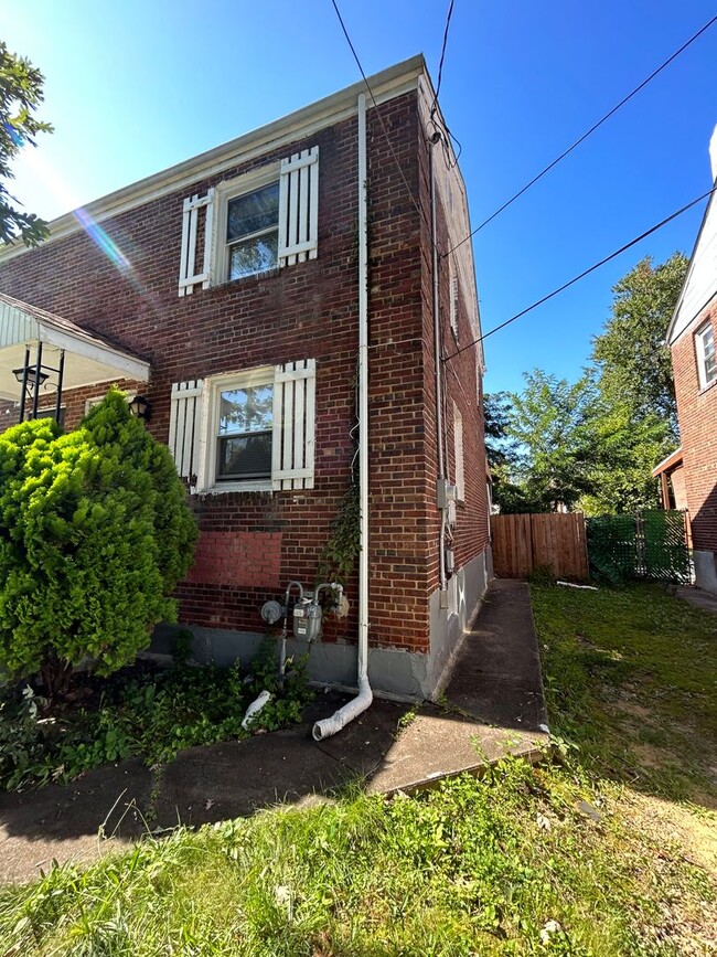 Building Photo - 3 Nordacs