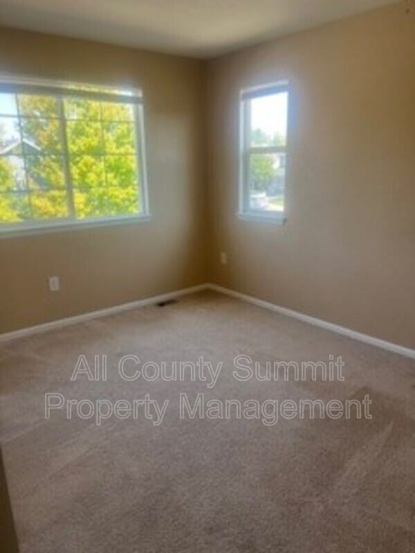 Building Photo - 3745 S Quatar Way
