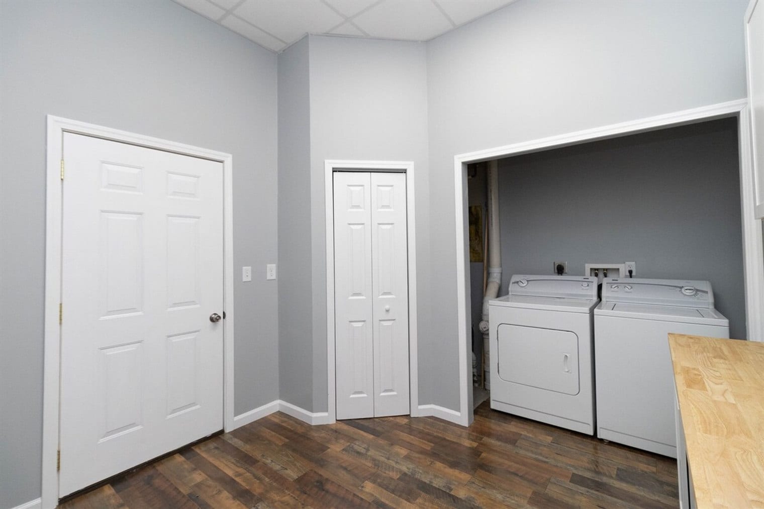 Building Photo - 11 Hannah Ln