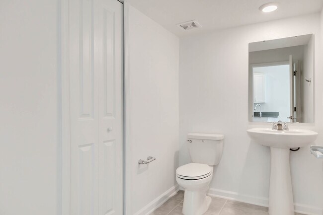 Building Photo - 7412 Stone Creek Trl