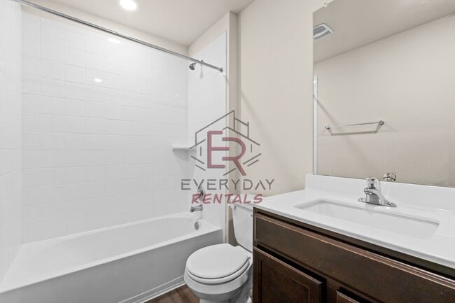 Building Photo - 2610 Wigeon Wy