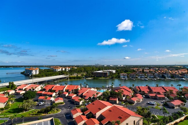 Building Photo - 4900 Brittany Dr S