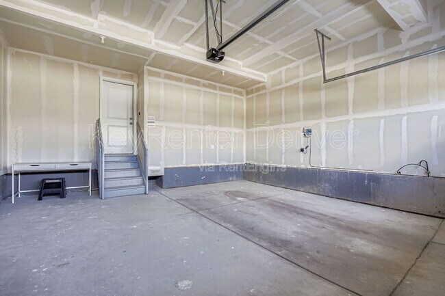 Building Photo - 17781 Fox St