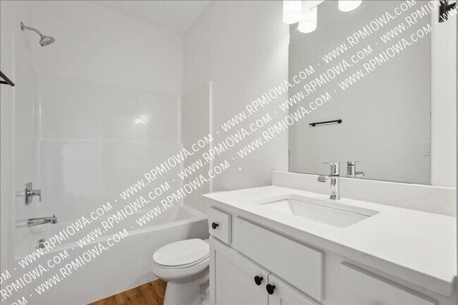 Building Photo - 4607 NW 17th St