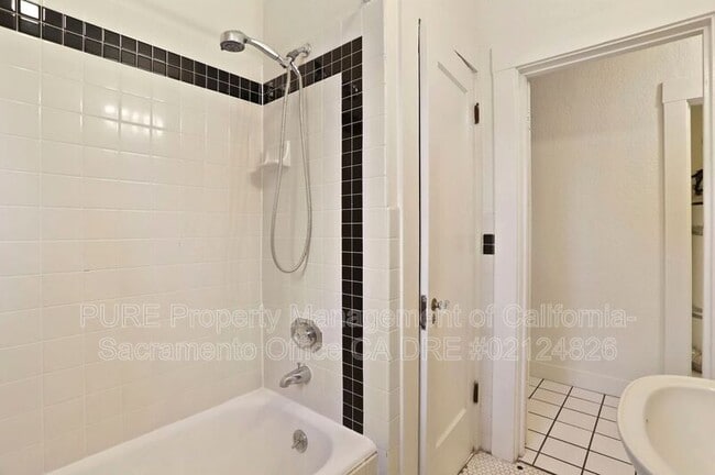 Building Photo - 2700 T St