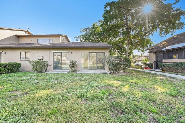 Building Photo - 2351 NW 37th Ave