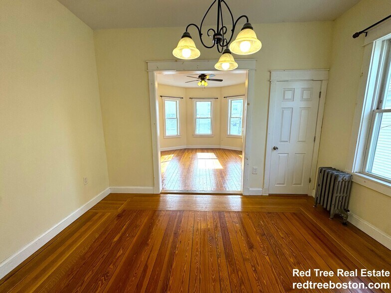 Building Photo - 24 Weld Hill St