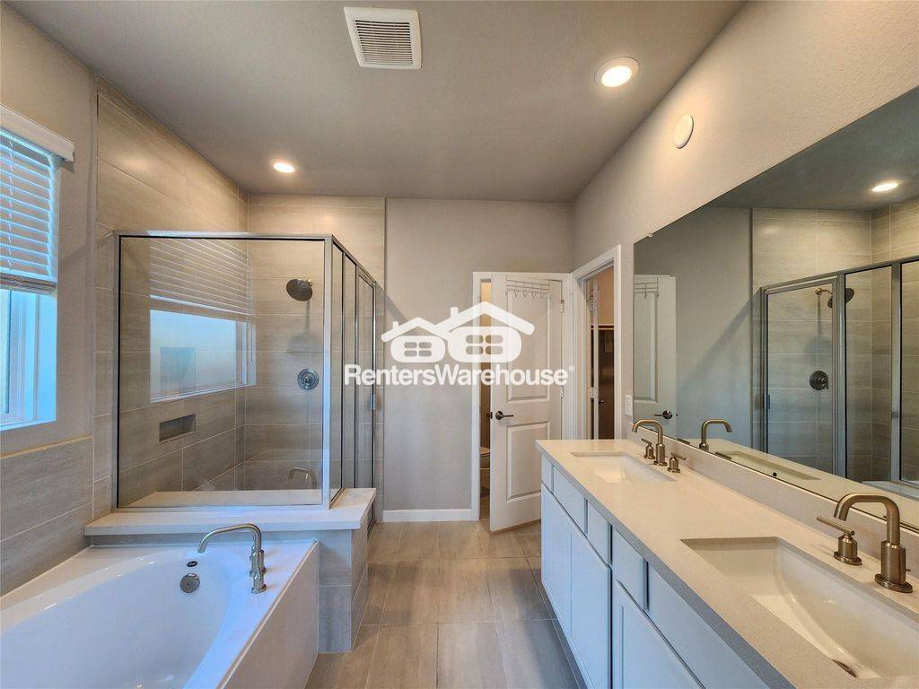 Building Photo - 19014 Whitehaven Bend Ln
