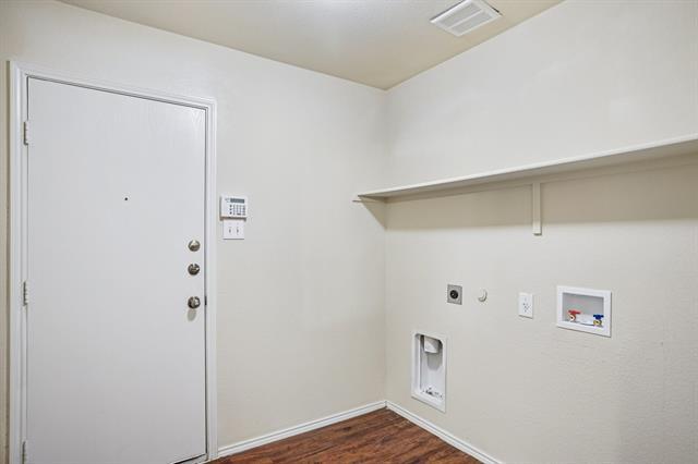 Building Photo - 9120 Sun Haven Way