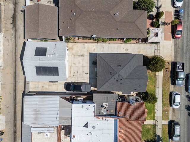 Building Photo - 1039 Simmons Ave