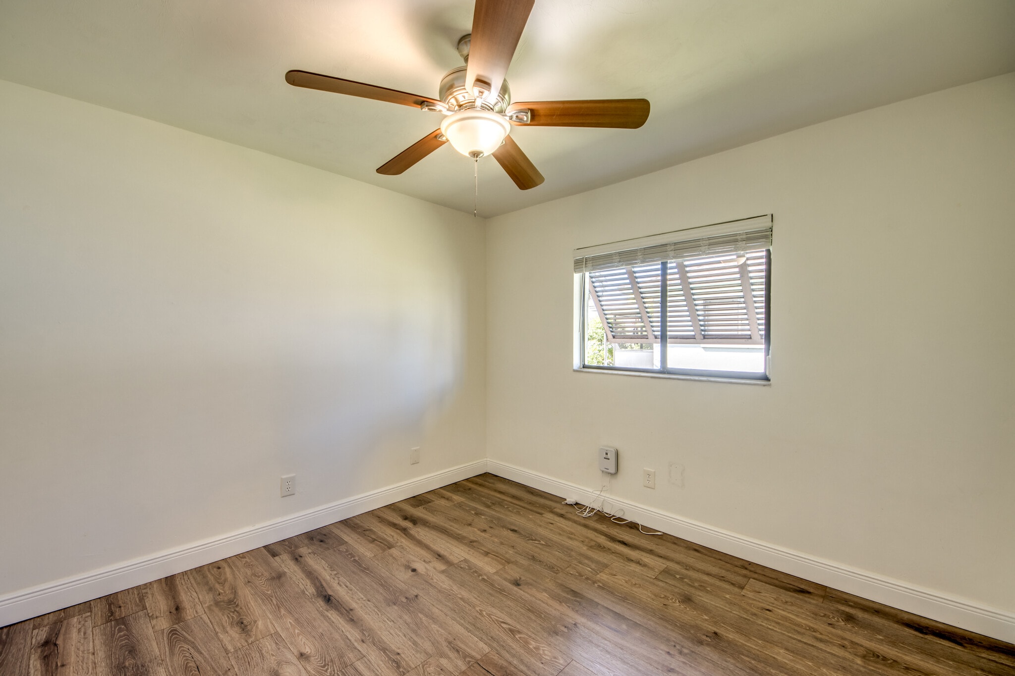 3rd bedroom or could be used as an office. - 2316 Everest Pky