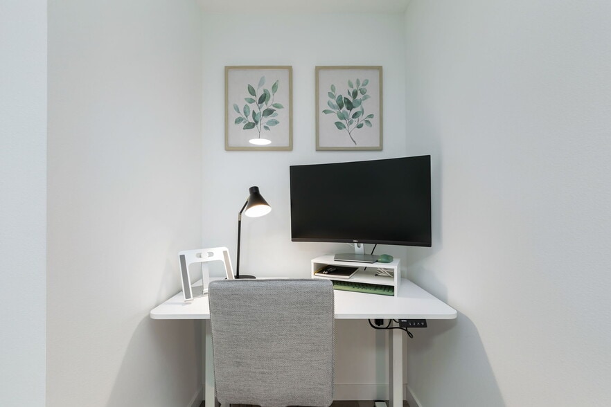 Building Photo - 7510 43rd Ave S