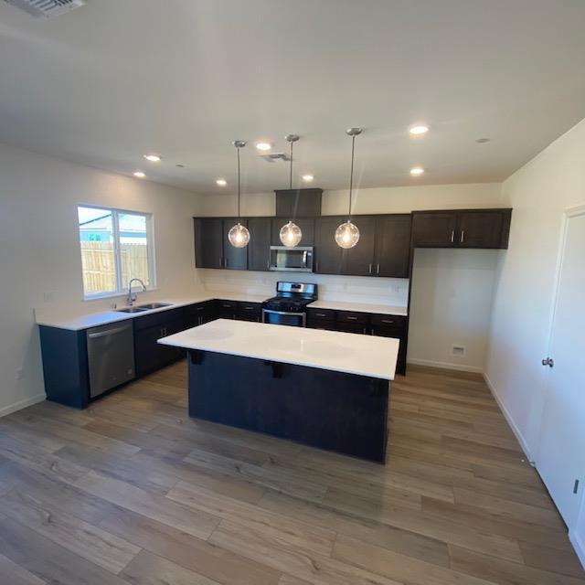 Building Photo - 1466 Encantada Ave