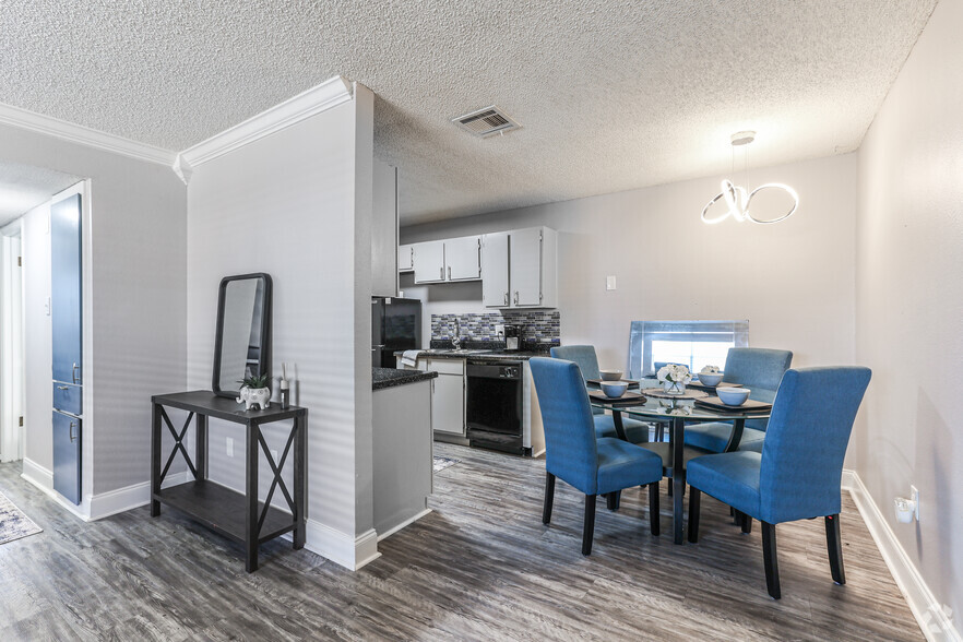 Primary Photo - Terra Bella Apartments