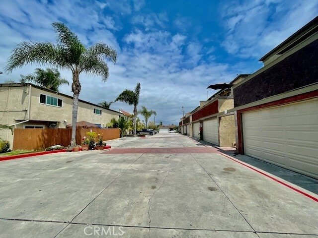 Building Photo - 17181 Elm Lane