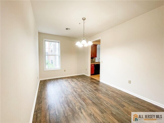 Building Photo - 105 Regency Pl