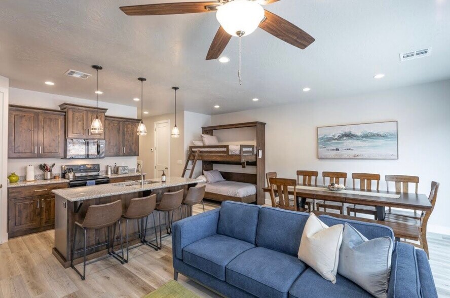 Building Photo - 4804 N Winged Foot Dr