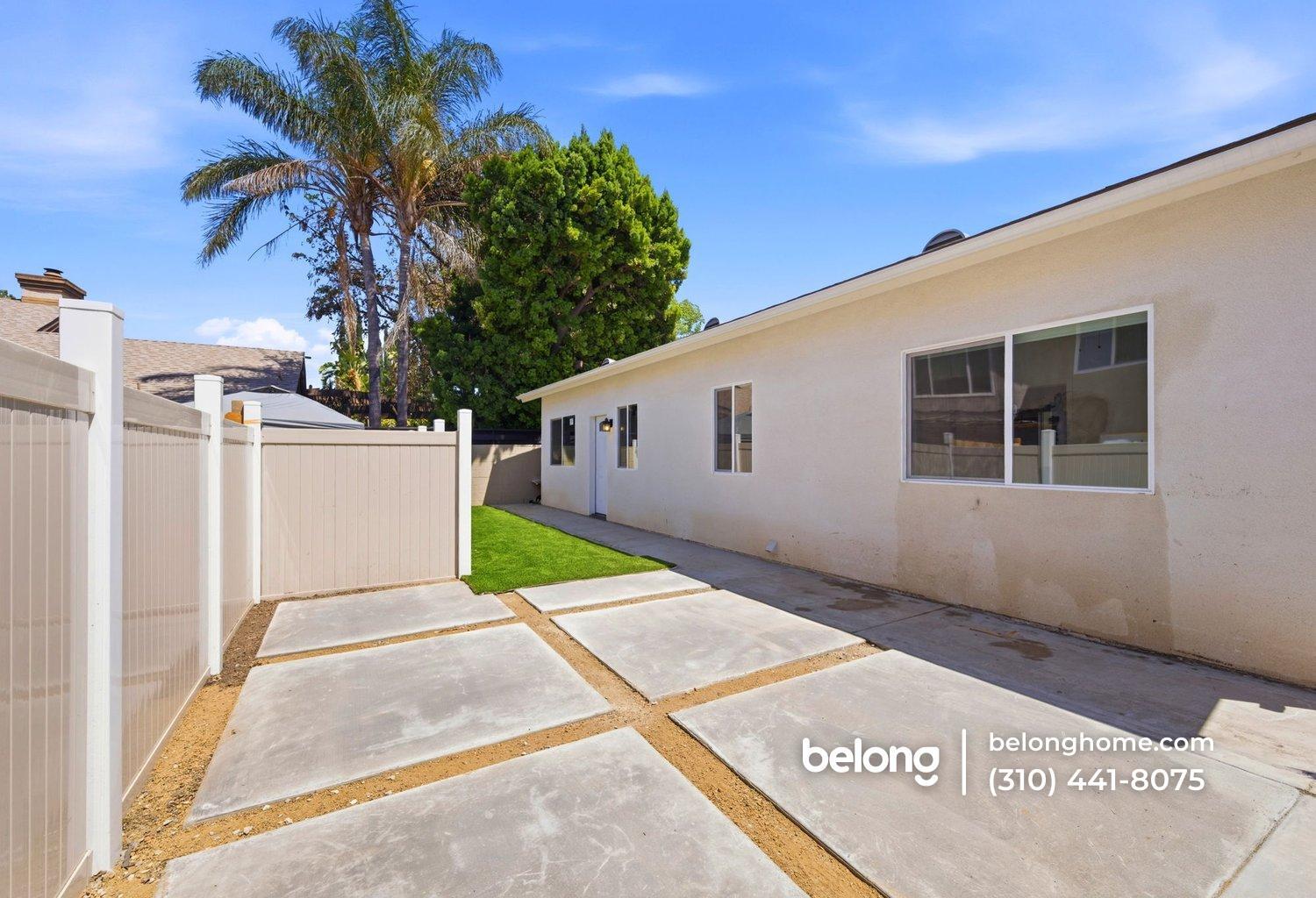 Building Photo - 20144 Stagg St