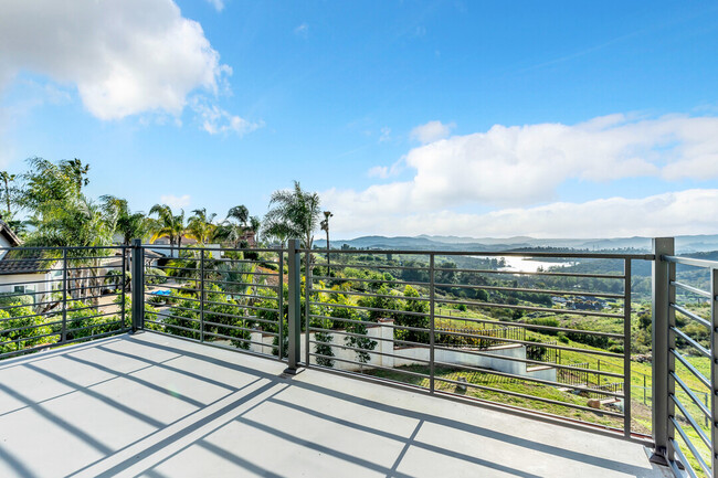 Building Photo - 14692 Ranch Trail Dr