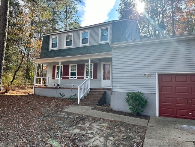 Primary Photo - Single Family Home in Skimino Hills! Avail...