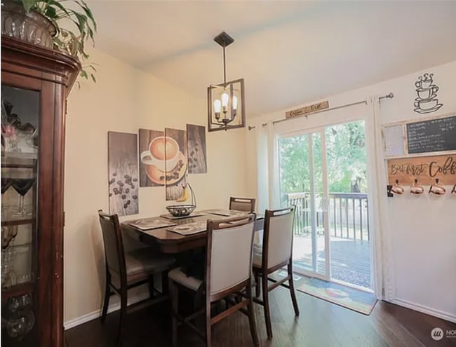 Building Photo - 3BD 2.5 BA in Monroe