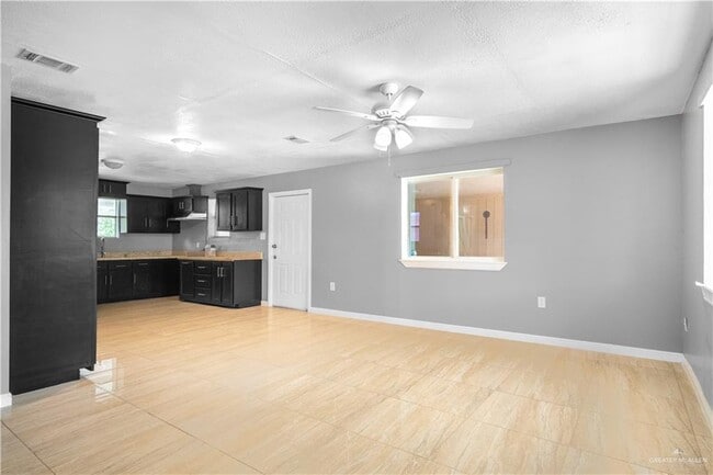 Building Photo - 3109 Raul Gonzalez Dr