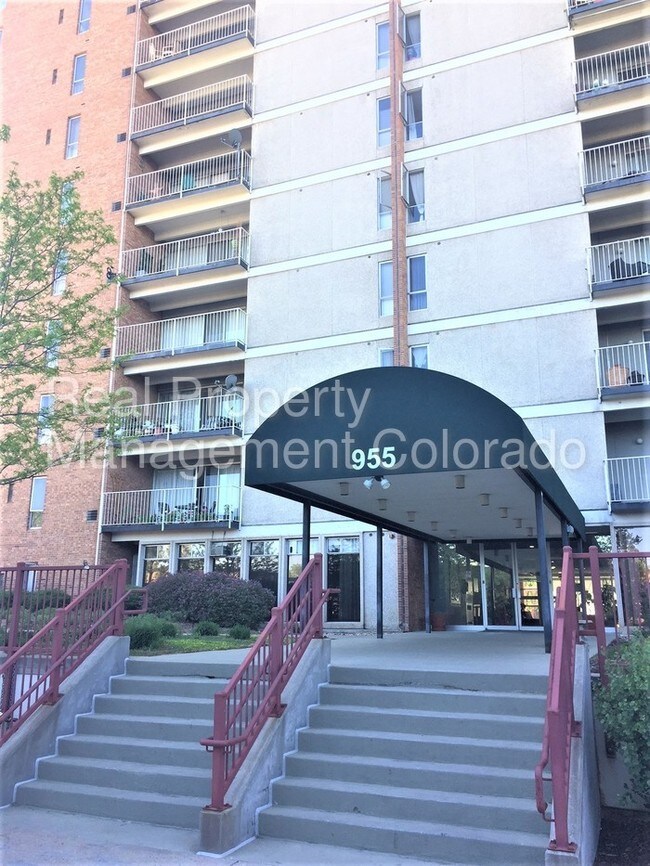 Beautiful Condo in Park Mayfair 955 Eudora St Denver CO 80220