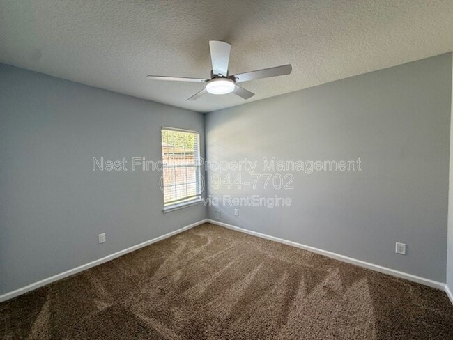 Building Photo - 4509 Deep River Way E