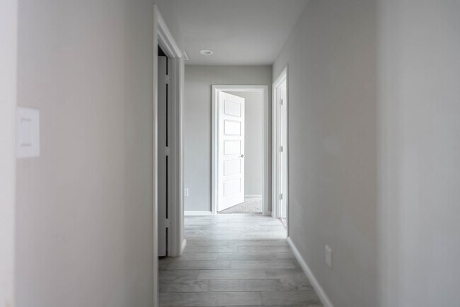 Building Photo - 7108 Buckwheat Rd