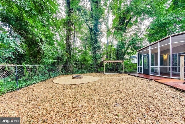 Building Photo - 8530 Monticello Ave