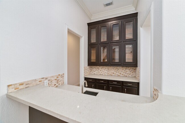 Building Photo - 32610 Whitburn Trail