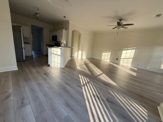 Building Photo - 11915 Royal Castle Ct