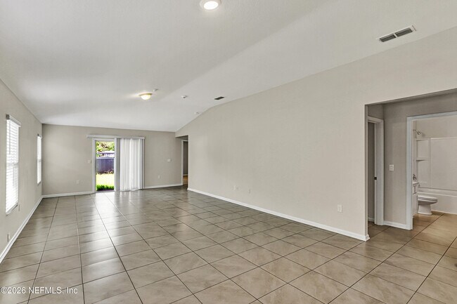 Building Photo - 86833 Iron Rail Ct